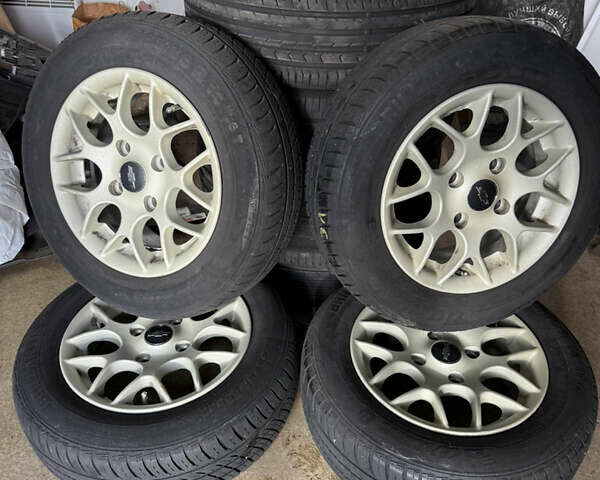 Синий Шевроле Лачетти, объемом двигателя 1.6 л и пробегом 119 тыс. км за 4300 $, фото 2 на Automoto.ua