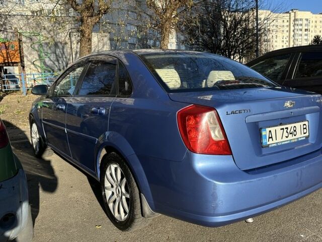 Синий Шевроле Лачетти, объемом двигателя 1.8 л и пробегом 226 тыс. км за 4200 $, фото 1 на Automoto.ua