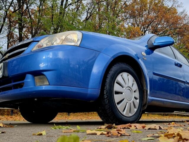 Синій Шевроле Лачетті, об'ємом двигуна 1.8 л та пробігом 280 тис. км за 4200 $, фото 16 на Automoto.ua