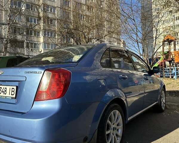 Синий Шевроле Лачетти, объемом двигателя 1.8 л и пробегом 226 тыс. км за 4200 $, фото 1 на Automoto.ua