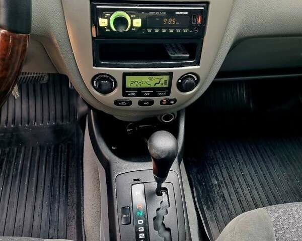 Синій Шевроле Лачетті, об'ємом двигуна 1.8 л та пробігом 280 тис. км за 4200 $, фото 7 на Automoto.ua