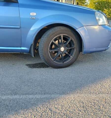 Синий Шевроле Лачетти, объемом двигателя 1.8 л и пробегом 223 тыс. км за 4500 $, фото 14 на Automoto.ua