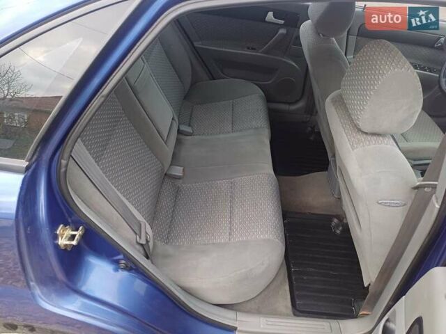 Синій Шевроле Лачетті, об'ємом двигуна 1.8 л та пробігом 186 тис. км за 3950 $, фото 4 на Automoto.ua