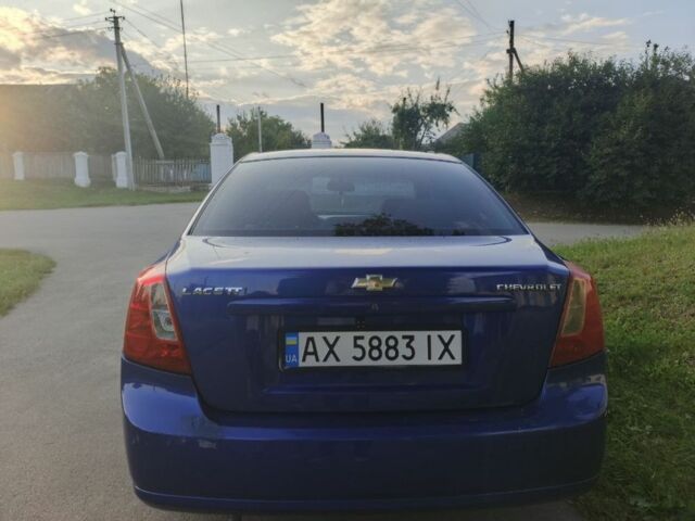Синий Шевроле Лачетти, объемом двигателя 1.6 л и пробегом 300 тыс. км за 3600 $, фото 3 на Automoto.ua