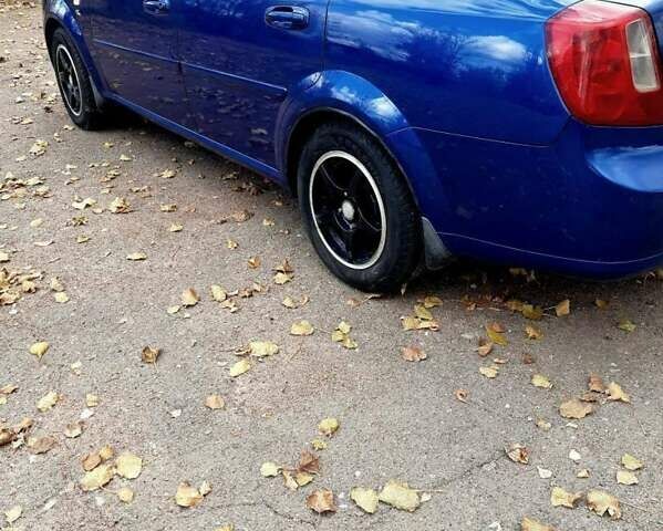 Синий Шевроле Лачетти, объемом двигателя 1.8 л и пробегом 233 тыс. км за 4499 $, фото 7 на Automoto.ua