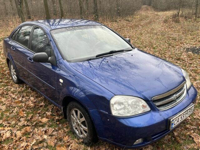 Синий Шевроле Лачетти, объемом двигателя 1.6 л и пробегом 217 тыс. км за 2500 $, фото 1 на Automoto.ua