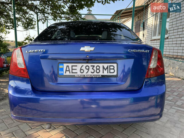 Синий Шевроле Лачетти, объемом двигателя 1.8 л и пробегом 230 тыс. км за 4000 $, фото 2 на Automoto.ua