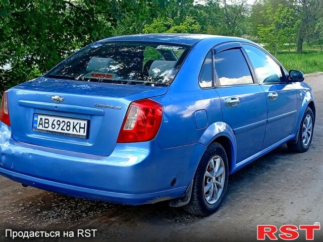 Синий Шевроле Лачетти, объемом двигателя 1.6 л и пробегом 270 тыс. км за 3300 $, фото 3 на Automoto.ua