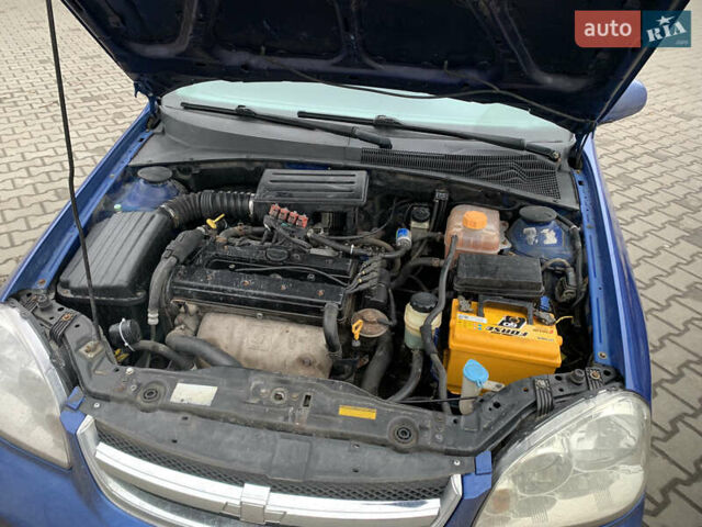 Синий Шевроле Лачетти, объемом двигателя 1.8 л и пробегом 318 тыс. км за 4000 $, фото 27 на Automoto.ua