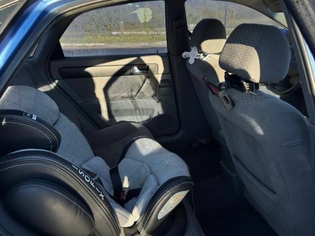 Синий Шевроле Лачетти, объемом двигателя 1.8 л и пробегом 319 тыс. км за 3500 $, фото 8 на Automoto.ua