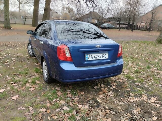 Синий Шевроле Лачетти, объемом двигателя 1.8 л и пробегом 175 тыс. км за 3799 $, фото 5 на Automoto.ua