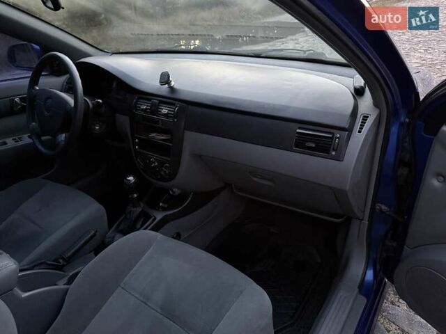 Синий Шевроле Лачетти, объемом двигателя 1.8 л и пробегом 187 тыс. км за 4000 $, фото 17 на Automoto.ua