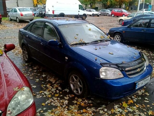 Синий Шевроле Лачетти, объемом двигателя 1.8 л и пробегом 252 тыс. км за 2800 $, фото 3 на Automoto.ua