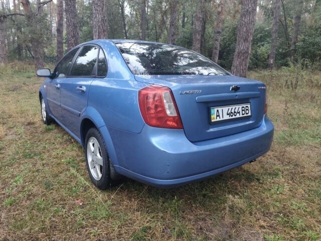 Синий Шевроле Лачетти, объемом двигателя 1.8 л и пробегом 270 тыс. км за 2800 $, фото 5 на Automoto.ua
