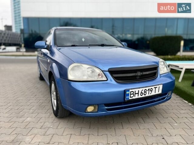 Синій Шевроле Лачетті, об'ємом двигуна 1.8 л та пробігом 320 тис. км за 3200 $, фото 14 на Automoto.ua