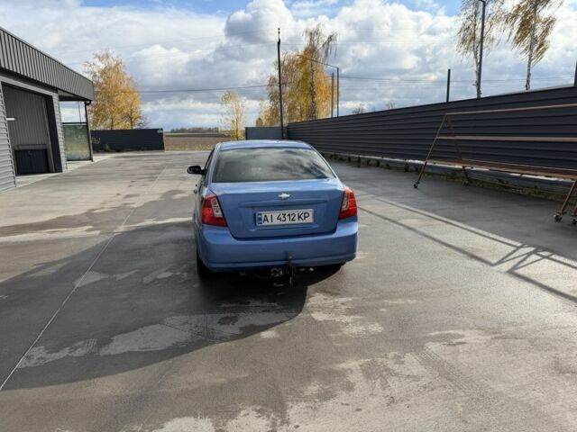 Шевроле Лачетті 2005 у Києві на Automoto.ua Синій Шевроле Лачетті, об'ємом двигуна 0 л та пробігом 333 тис. км за 3700 $, фото 4 на Automoto.ua