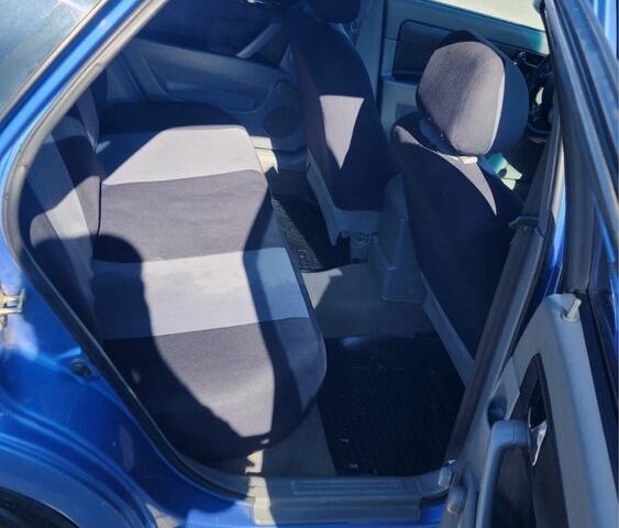 Синий Шевроле Лачетти, объемом двигателя 1.8 л и пробегом 285 тыс. км за 3000 $, фото 7 на Automoto.ua