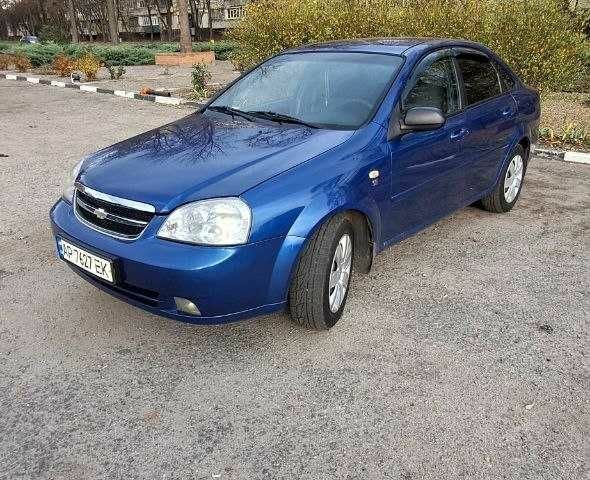 Синий Шевроле Лачетти, объемом двигателя 1.6 л и пробегом 225 тыс. км за 4400 $, фото 1 на Automoto.ua