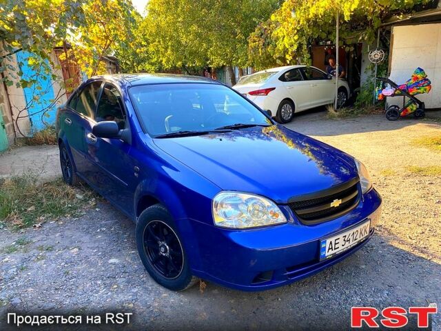Синий Шевроле Лачетти, объемом двигателя 1.6 л и пробегом 360 тыс. км за 4600 $, фото 2 на Automoto.ua