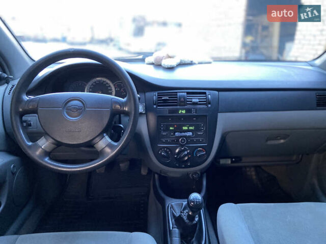 Синій Шевроле Лачетті, об'ємом двигуна 1.6 л та пробігом 278 тис. км за 3500 $, фото 26 на Automoto.ua