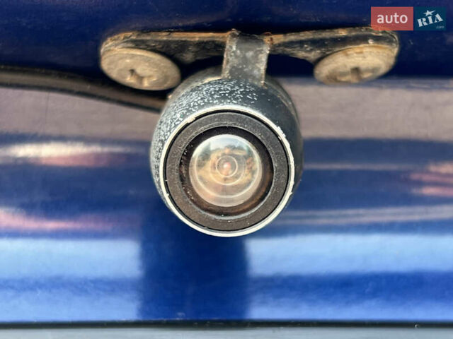 Синий Шевроле Лачетти, объемом двигателя 1.8 л и пробегом 230 тыс. км за 3600 $, фото 3 на Automoto.ua