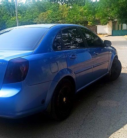 Синій Шевроле Лачетті, об'ємом двигуна 1.6 л та пробігом 240 тис. км за 3700 $, фото 1 на Automoto.ua