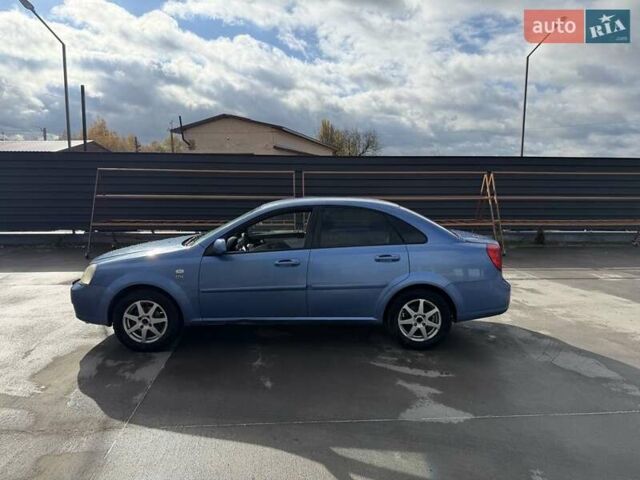 Синий Шевроле Лачетти, объемом двигателя 1.8 л и пробегом 333 тыс. км за 3700 $, фото 1 на Automoto.ua