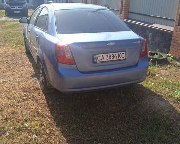Синий Шевроле Лачетти, объемом двигателя 1.6 л и пробегом 300 тыс. км за 3300 $, фото 3 на Automoto.ua