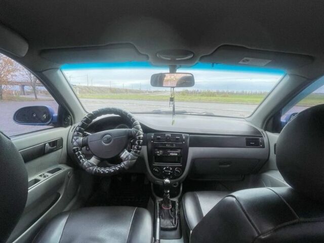 Шевроле Лачетти 2005 в Пятихатках на Automoto.ua Синий Шевроле Лачетти, объемом двигателя 1.8 л и пробегом 300 тыс. км за 3500 $, фото 6 на Automoto.ua