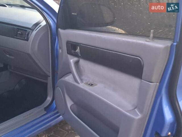 Синий Шевроле Лачетти, объемом двигателя 1.8 л и пробегом 148 тыс. км за 2999 $, фото 20 на Automoto.ua