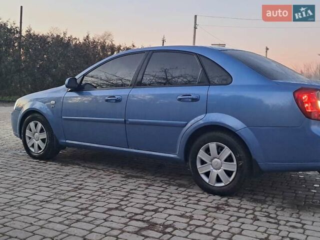 Синий Шевроле Лачетти, объемом двигателя 1.8 л и пробегом 148 тыс. км за 2999 $, фото 17 на Automoto.ua