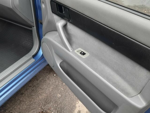 Синий Шевроле Лачетти, объемом двигателя 1.6 л и пробегом 160 тыс. км за 3300 $, фото 16 на Automoto.ua