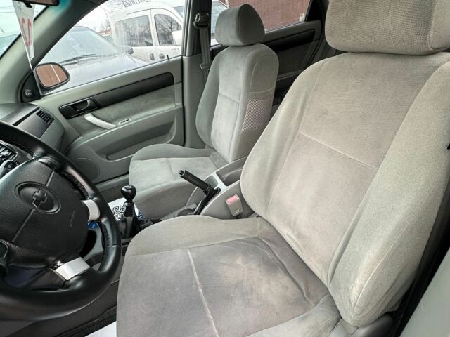 Синий Шевроле Лачетти, объемом двигателя 1.6 л и пробегом 307 тыс. км за 3700 $, фото 11 на Automoto.ua