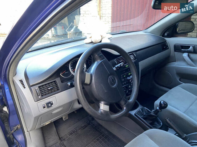 Синій Шевроле Лачетті, об'ємом двигуна 1.6 л та пробігом 278 тис. км за 3500 $, фото 27 на Automoto.ua