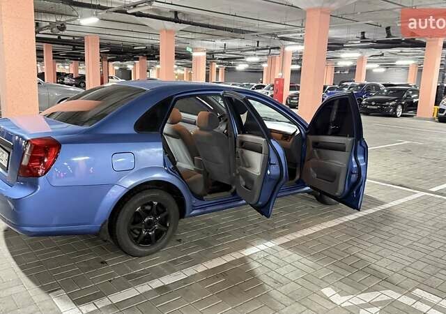 Синій Шевроле Лачетті, об'ємом двигуна 1.6 л та пробігом 159 тис. км за 3755 $, фото 4 на Automoto.ua