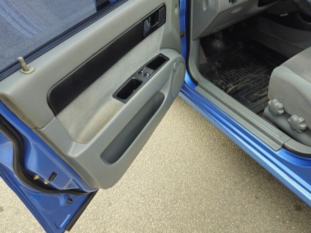 Синій Шевроле Лачетті, об'ємом двигуна 1.6 л та пробігом 230 тис. км за 3350 $, фото 9 на Automoto.ua