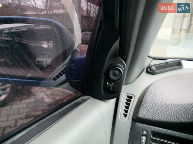 Синий Шевроле Лачетти, объемом двигателя 1.8 л и пробегом 318 тыс. км за 4000 $, фото 23 на Automoto.ua