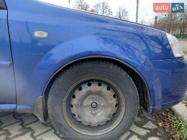 Синий Шевроле Лачетти, объемом двигателя 1.8 л и пробегом 318 тыс. км за 4000 $, фото 9 на Automoto.ua