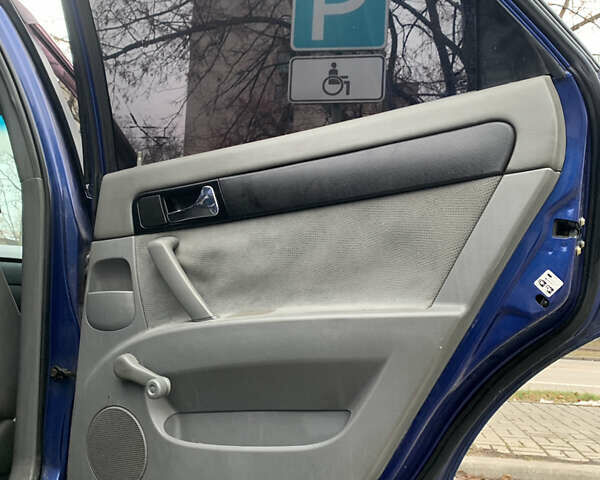 Синий Шевроле Лачетти, объемом двигателя 1.8 л и пробегом 318 тыс. км за 4000 $, фото 14 на Automoto.ua