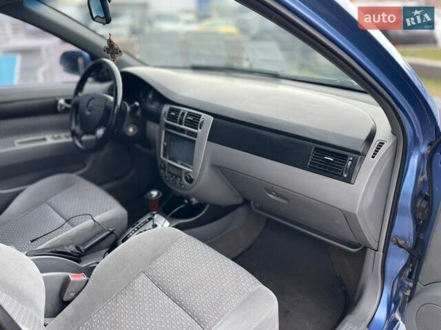 Синій Шевроле Лачетті, об'ємом двигуна 1.8 л та пробігом 320 тис. км за 3200 $, фото 15 на Automoto.ua