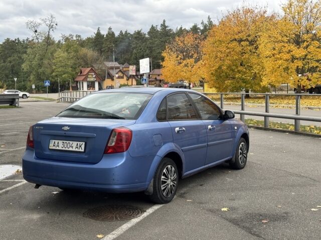 Синий Шевроле Лачетти, объемом двигателя 1.6 л и пробегом 300 тыс. км за 2600 $, фото 2 на Automoto.ua