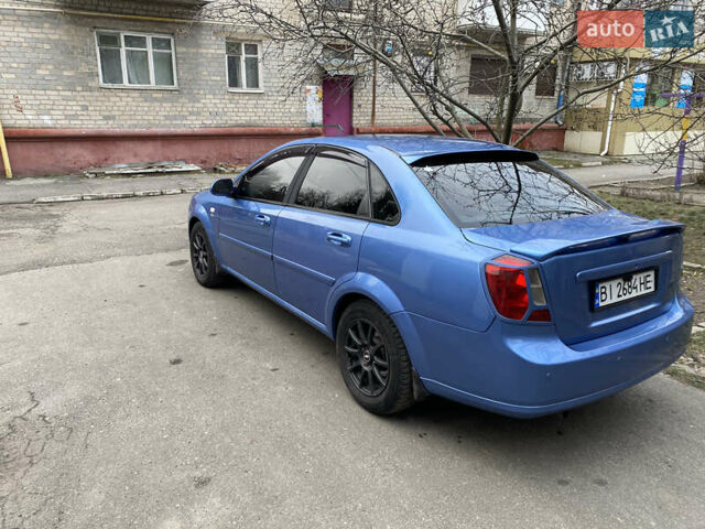 Синий Шевроле Лачетти, объемом двигателя 1.8 л и пробегом 182 тыс. км за 5000 $, фото 5 на Automoto.ua