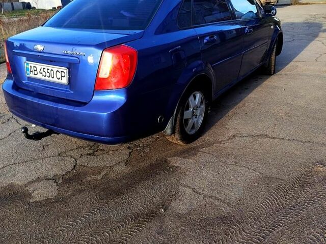 Синий Шевроле Лачетти, объемом двигателя 1.8 л и пробегом 200 тыс. км за 4600 $, фото 3 на Automoto.ua