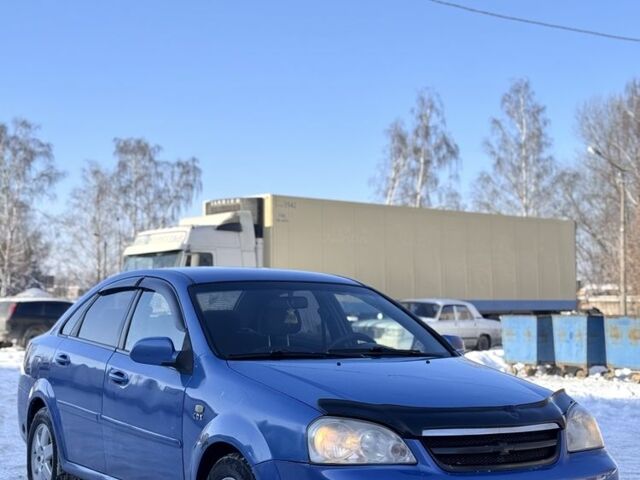 Синий Шевроле Лачетти, объемом двигателя 1.8 л и пробегом 248 тыс. км за 3250 $, фото 7 на Automoto.ua