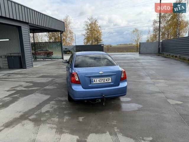 Синий Шевроле Лачетти, объемом двигателя 1.8 л и пробегом 333 тыс. км за 3700 $, фото 2 на Automoto.ua