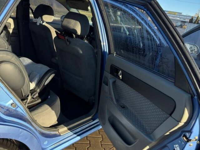 Синий Шевроле Лачетти, объемом двигателя 1.8 л и пробегом 319 тыс. км за 3500 $, фото 9 на Automoto.ua