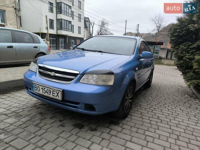 Синий Шевроле Лачетти, объемом двигателя 1.8 л и пробегом 177 тыс. км за 3500 $, фото 4 на Automoto.ua
