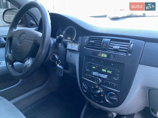 Синій Шевроле Лачетті, об'ємом двигуна 1.6 л та пробігом 278 тис. км за 3500 $, фото 39 на Automoto.ua