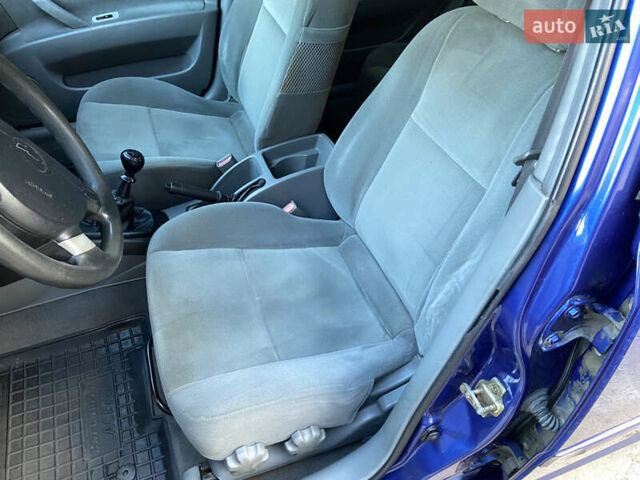 Синій Шевроле Лачетті, об'ємом двигуна 1.6 л та пробігом 278 тис. км за 3500 $, фото 29 на Automoto.ua