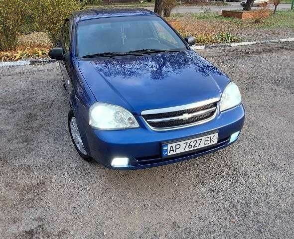 Синий Шевроле Лачетти, объемом двигателя 1.6 л и пробегом 225 тыс. км за 4400 $, фото 3 на Automoto.ua